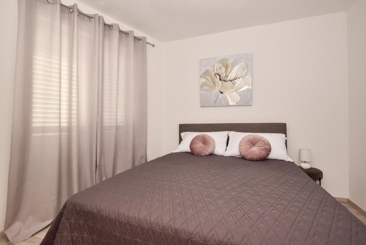 Apartman Luka 伊格拉恩 外观 照片