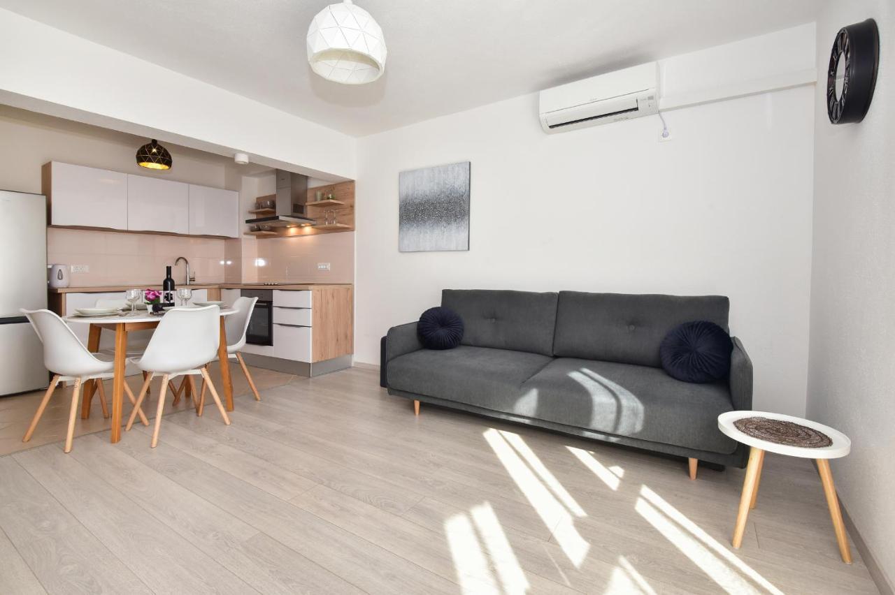 Apartman Luka 伊格拉恩 外观 照片